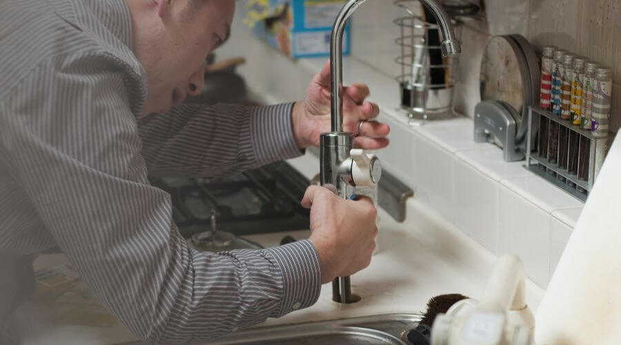 Local expert plumbing services in Lincoln City, IN